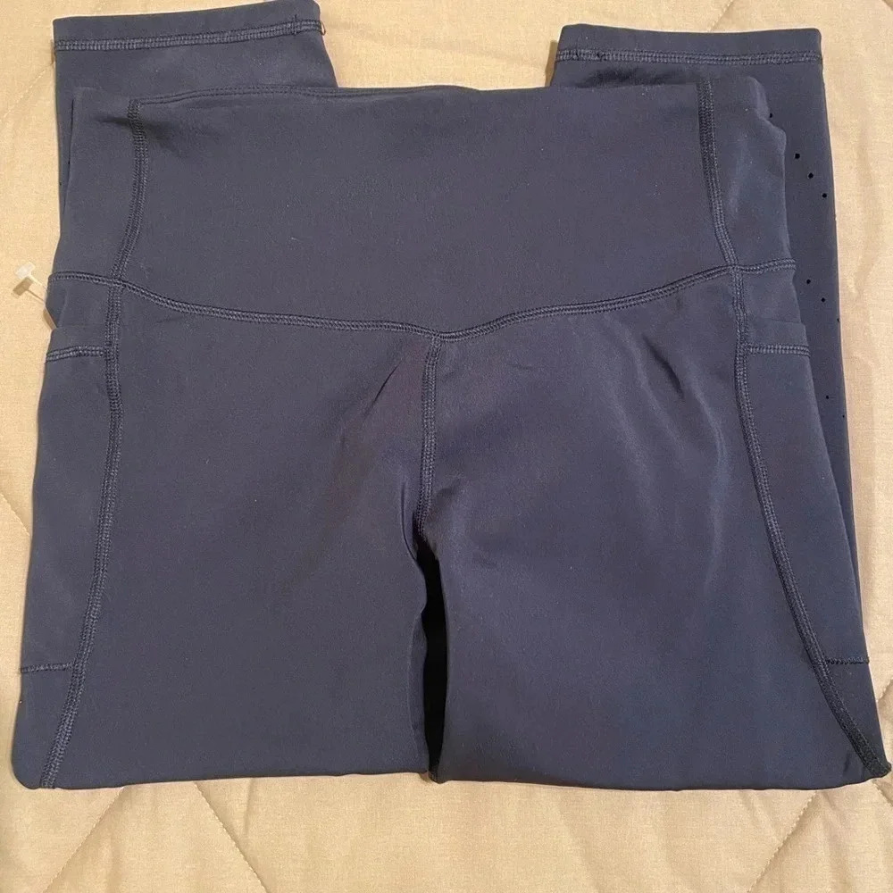 Champion Women Black Stretch Built-In Picket Active Wear Cropped Leggings (L)